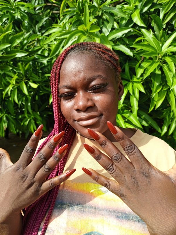 Woman poses for outdoor portrait session in Keffi Nigeria