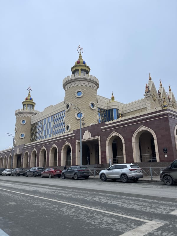 Spring morning walk documented at Kazan's Ekiyat Theatre district