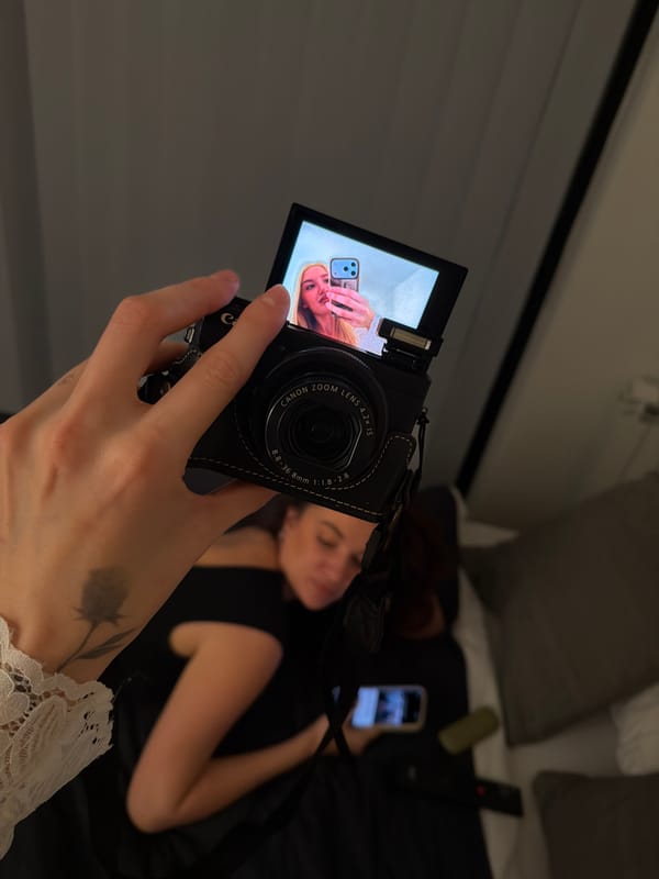 Private photography session documented in Belgrade bedrooms and waterfront