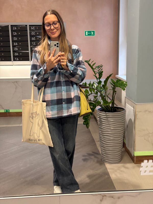 An afternoon in Perm: apartment blocks, interior details, and a quick note
