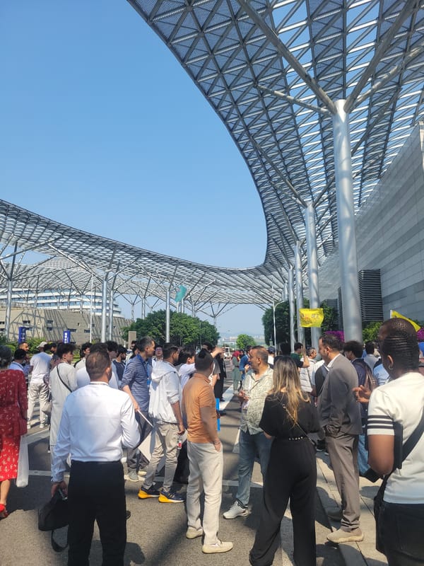 Auto parts fair draws crowds to Chongqing expo center