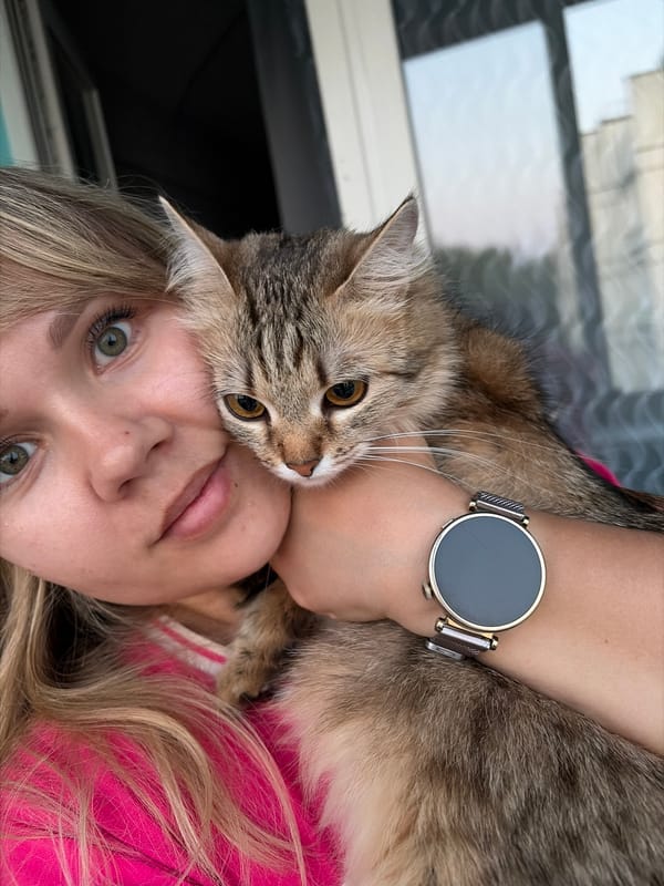Woman documents afternoon with pets, child in Chaikovsky, Russia