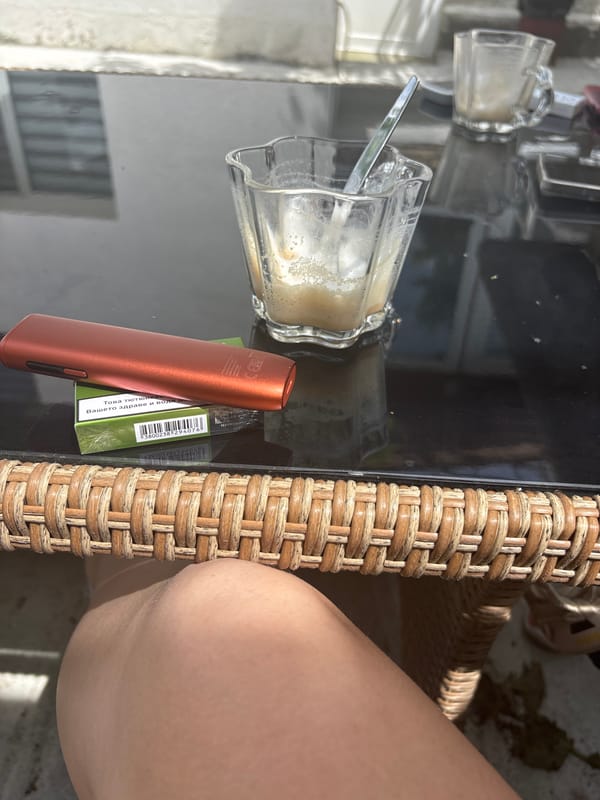 Coffee break with smoking materials observed at coordinates 666