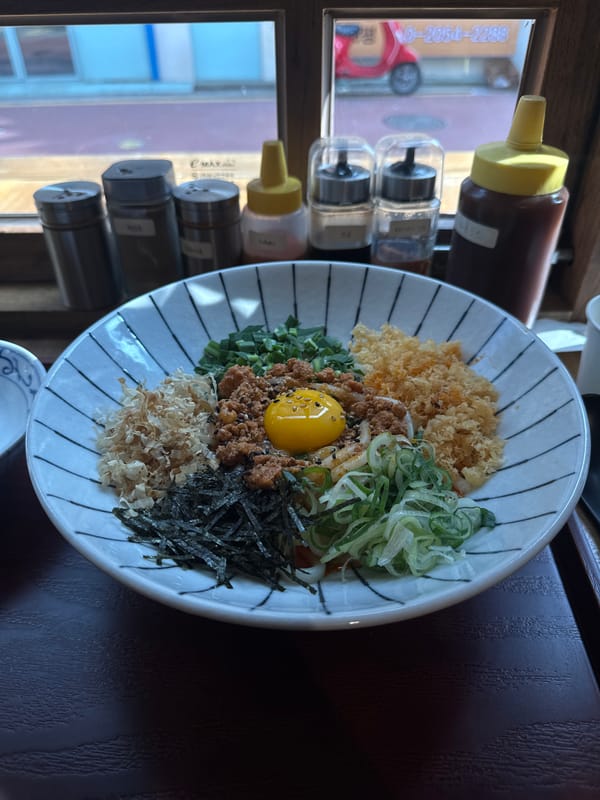 Morning diners document Korean noodles, Japanese rice bowl in Seoul