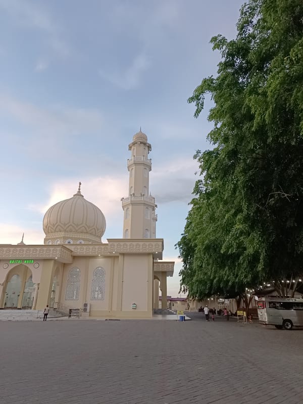 Baitul Huda mosque on a quiet afternoon in Mee Tanjong Usi