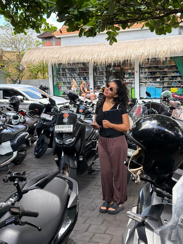Morning life documented across North Kuta cafes and streets