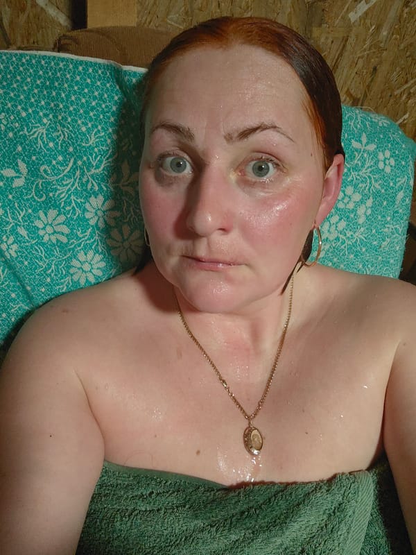 Woman takes sauna selfies in Russian village