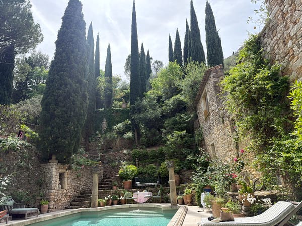 Peaceful villa poolside moments documented in Saint-Victor-la-Coste