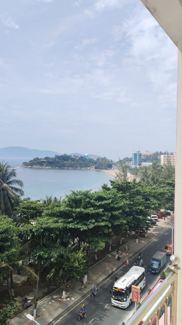Early morning cooking and street observations in Nha Trang