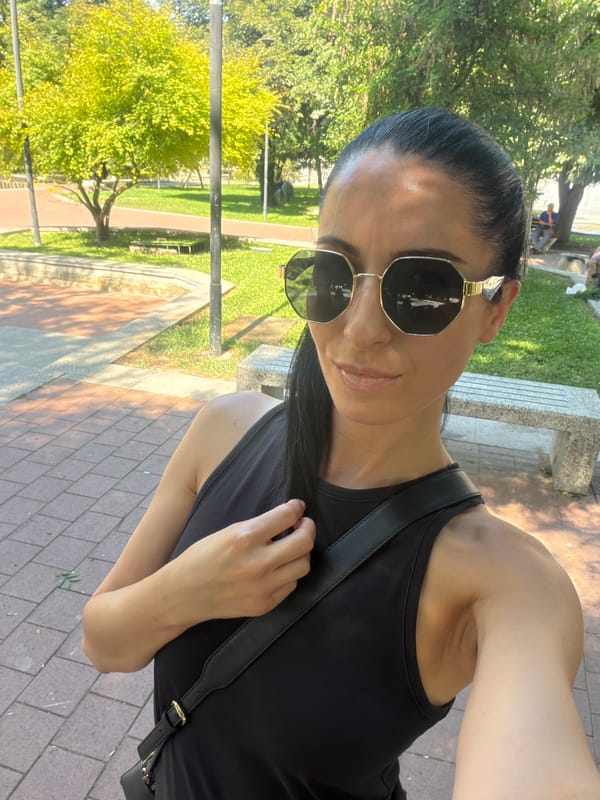 Selfies at Pleven's active fountain on a sunny morning
