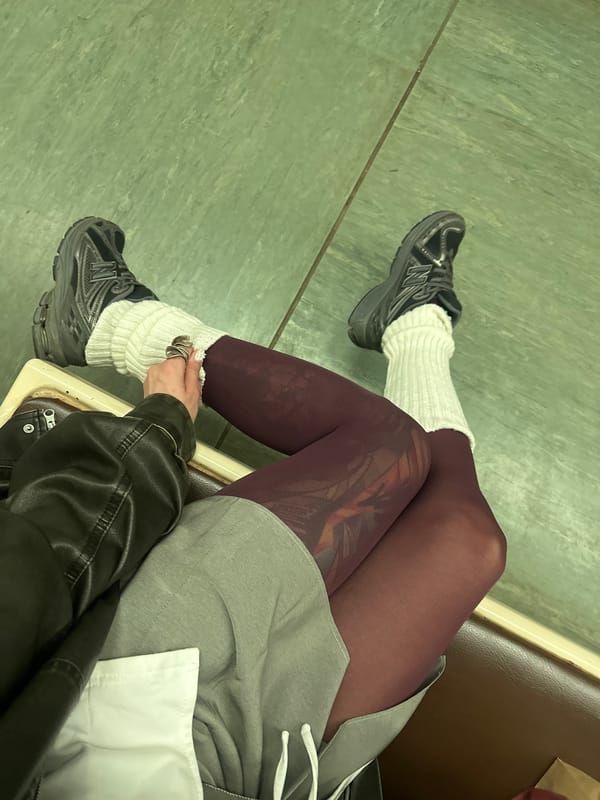 Casual Moscow moments: transit rides and elevator selfies