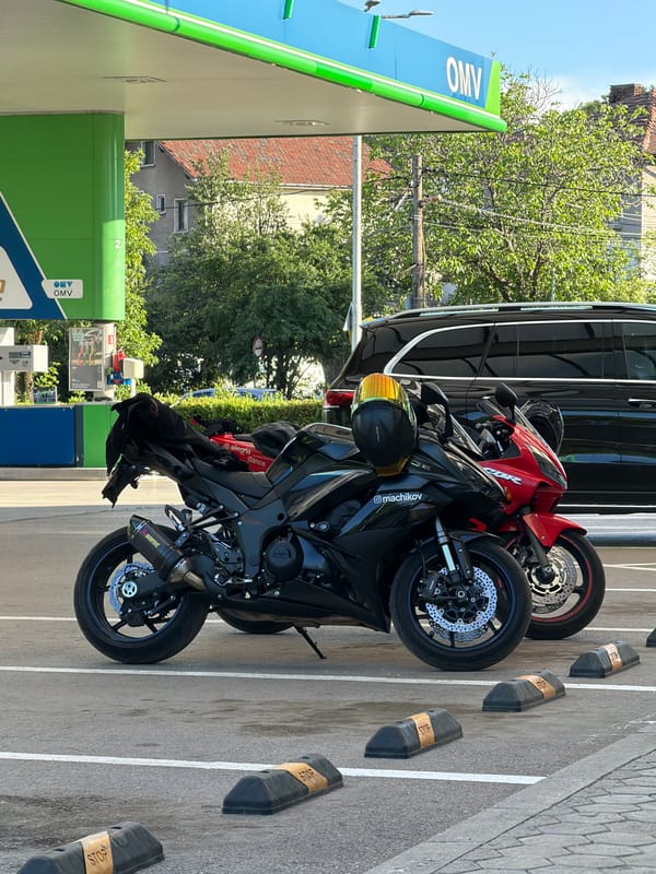 Motorcycles spotted at Sofia gas station during gaming session