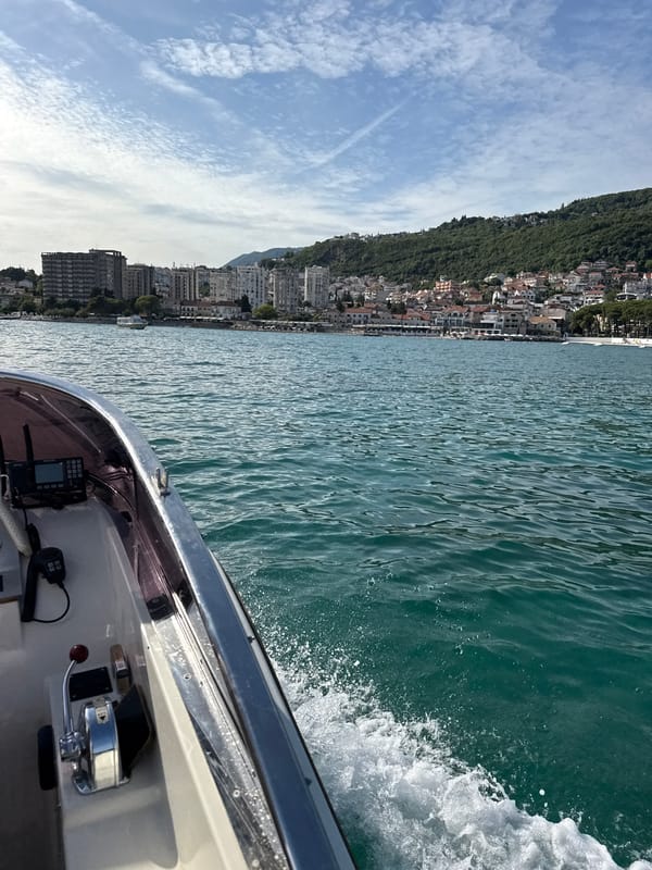 Boat journey documented along Montenegro's Herceg Novi-Igalo coastline
