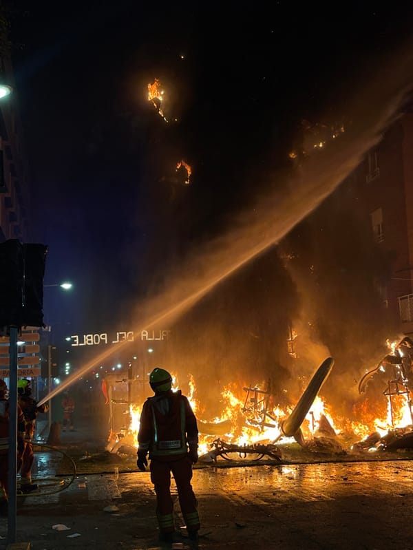 Fallas Monument Burns in Traditional Festival Ceremony in Paiporta