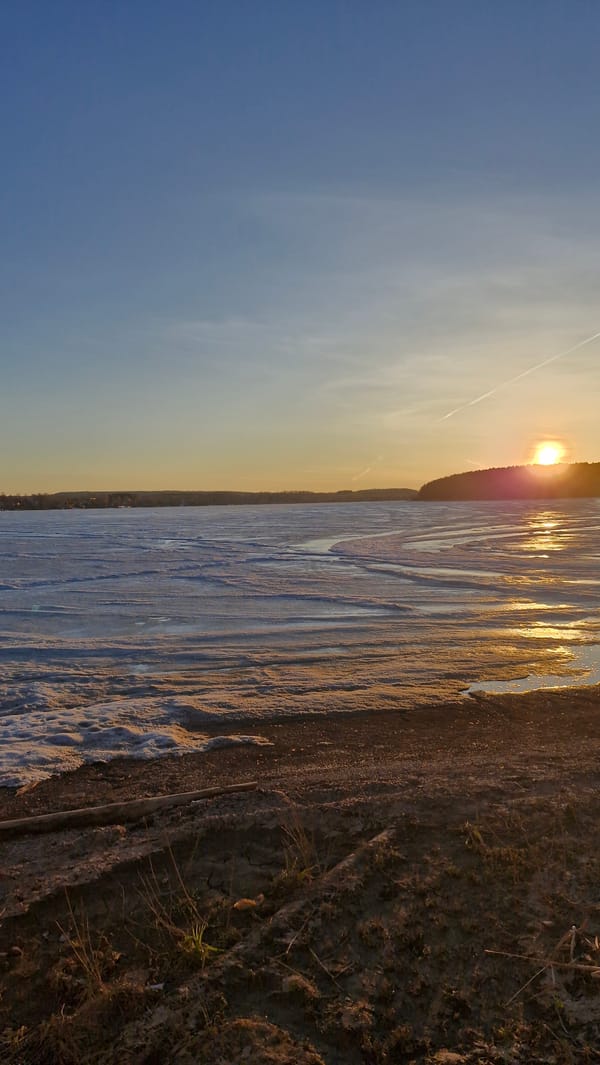 Sunset waterfront scenes documented in Otchor, Russia