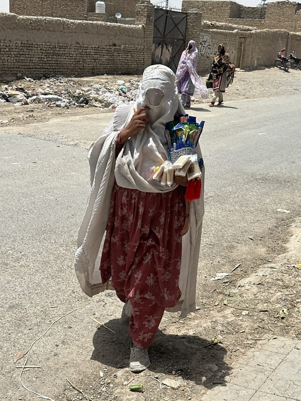 Street scene on a sunny day in Quetta, Pakistan
