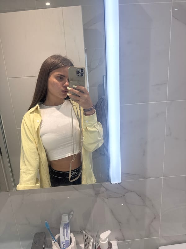 Mirror selfie session in Throop bathroom