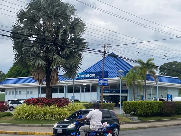 Daily street life documented in Tinaquillo, Venezuela