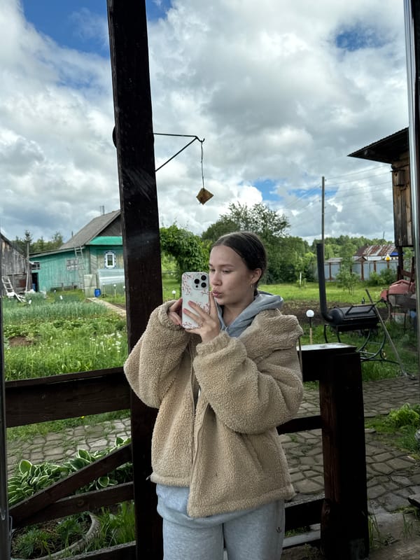 Rural Russian daily life documented near Zhigalki