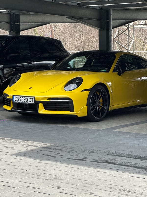 Luxury Porsche sports cars spotted at Bulgarian detailing facility