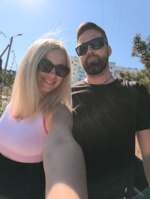 Sunny afternoon stroll through Sevastopol with flowers and selfies