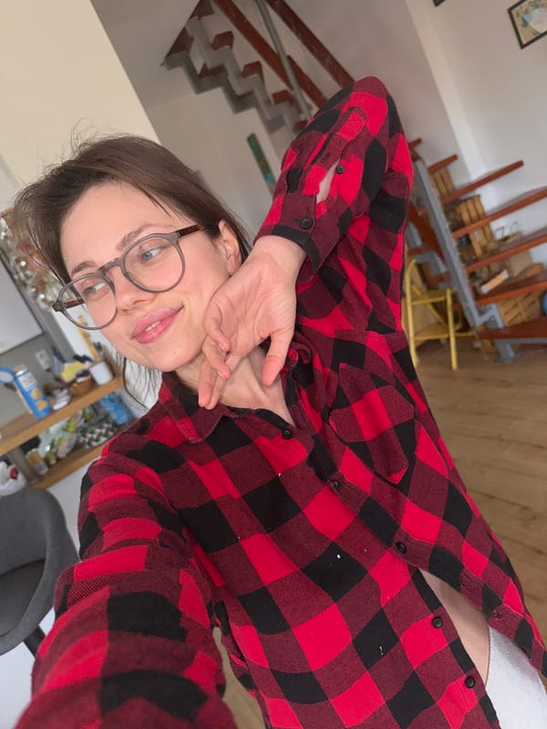 Budapest resident documents homemade breakfast with selfie and meal photos