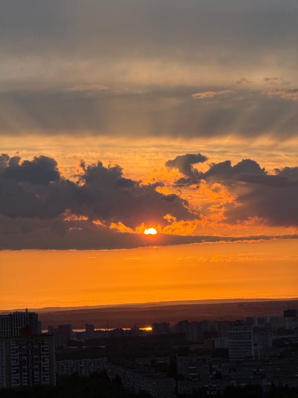 Dramatic sunset observed over Bashkultaevo, Russia