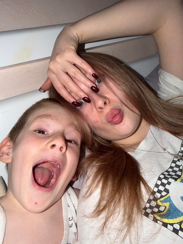 Mother and child captured in casual domestic moments, Rossiyskiy
