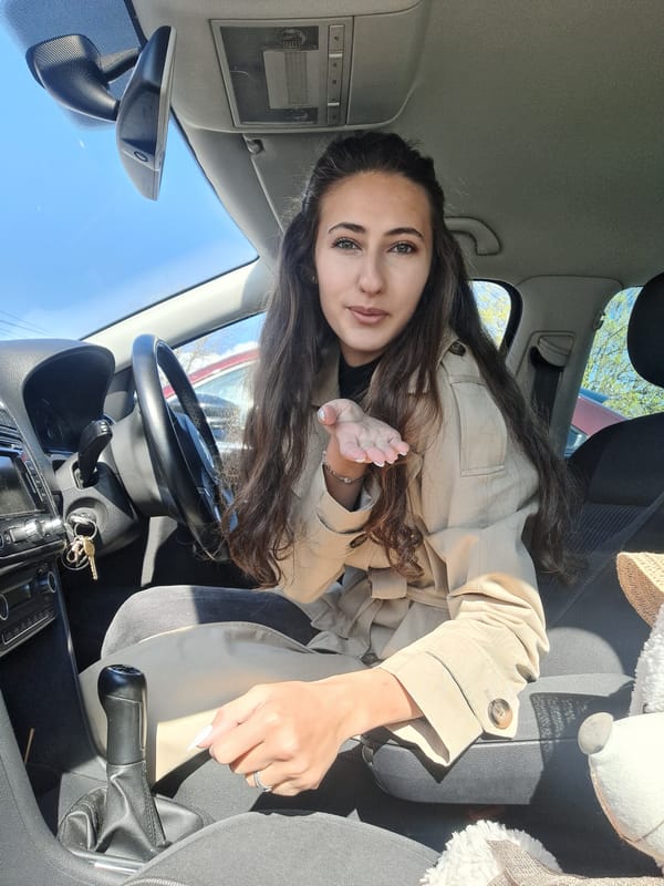 Woman with teddy bear spotted in Chepintsi, Bulgaria morning