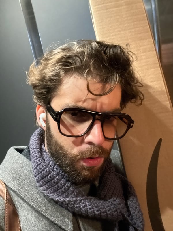 Late-night Amazon package delivery captured in Montreal