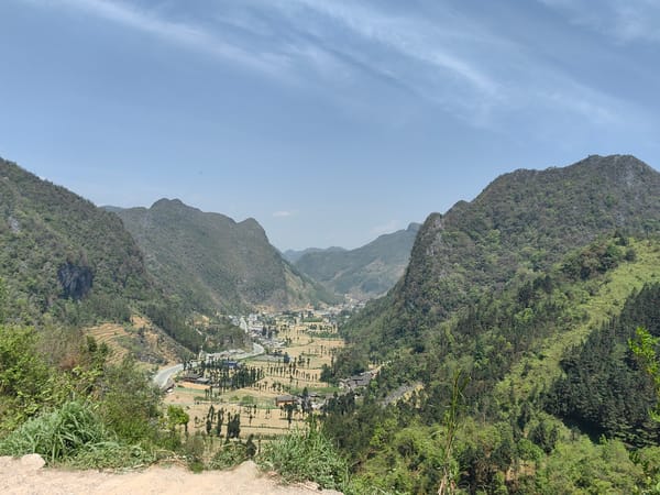 Morning valley views captured in Sà Phìn Commune, Vietnam
