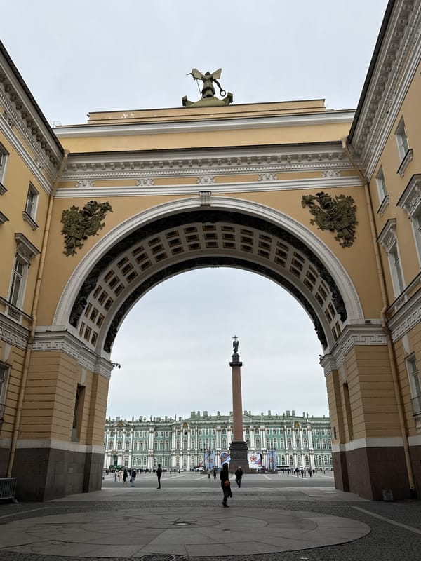 Morning scenes documented around Palace Square in Saint Petersburg