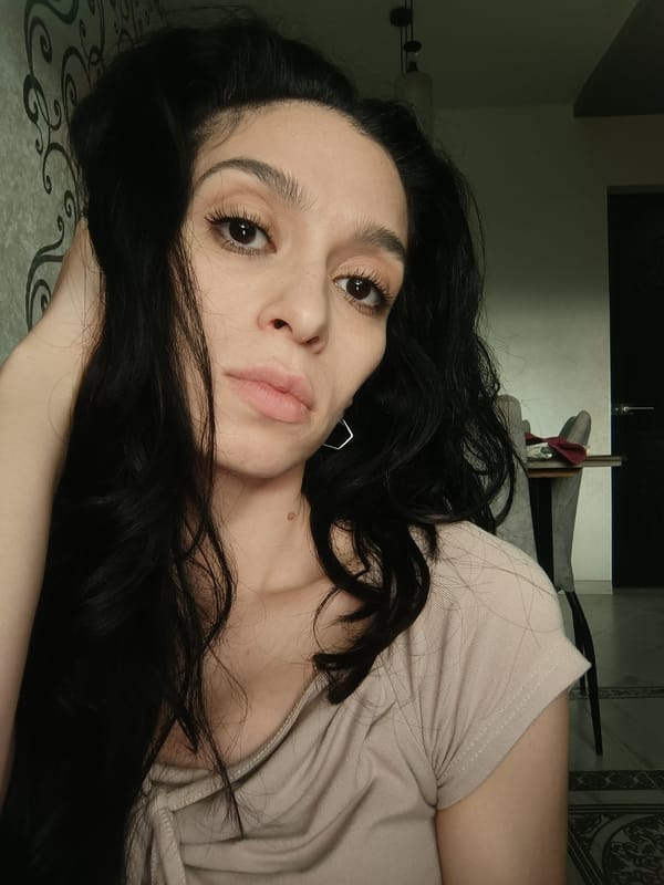 Everyday moments captured in Simferopol: portrait and cooking