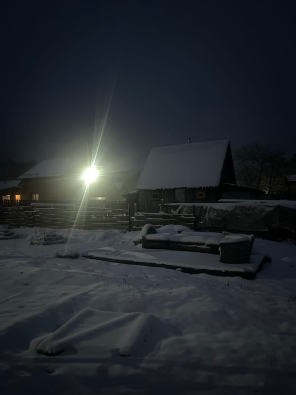 Nighttime snow scene documented in Chaikovsky, Russia