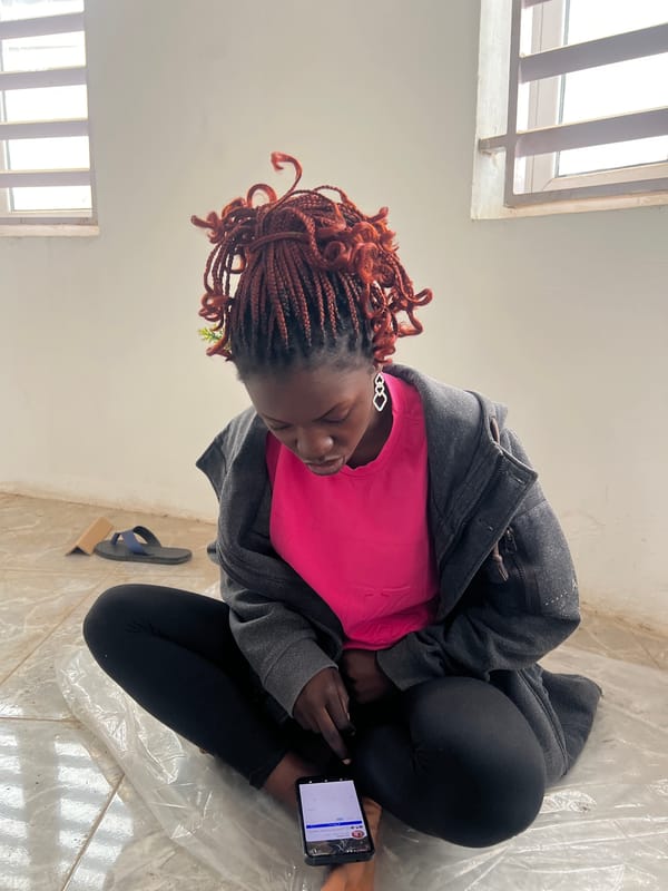 Street activity and indoor downtime across Jos, Nigeria