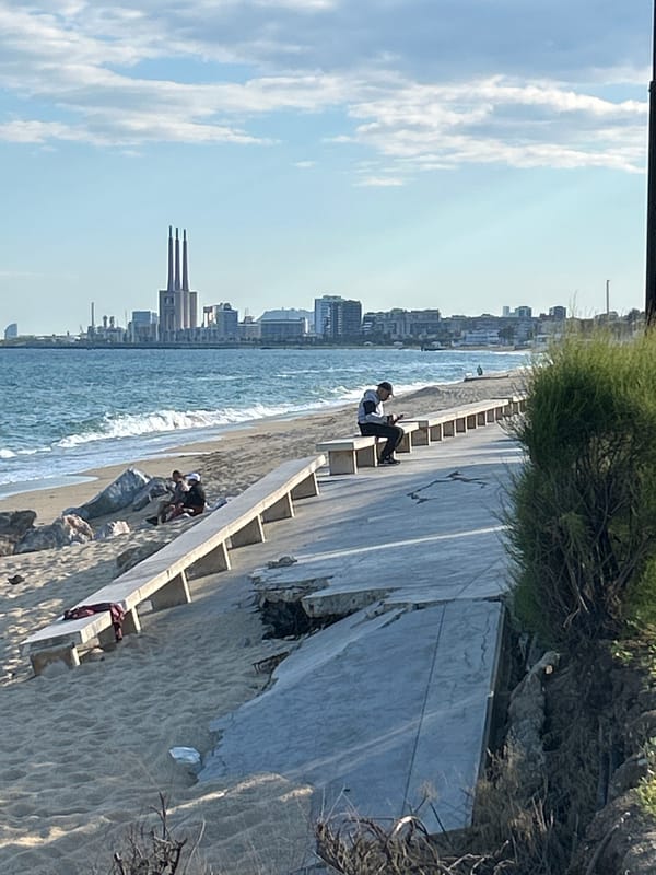 Coastal leisure activities observed in Badalona, Spain