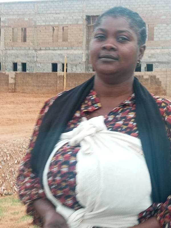 Woman with bundle spotted near construction site in Tumfure