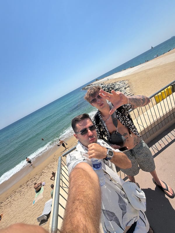 Outdoor workout session by the Barcelona beachfront