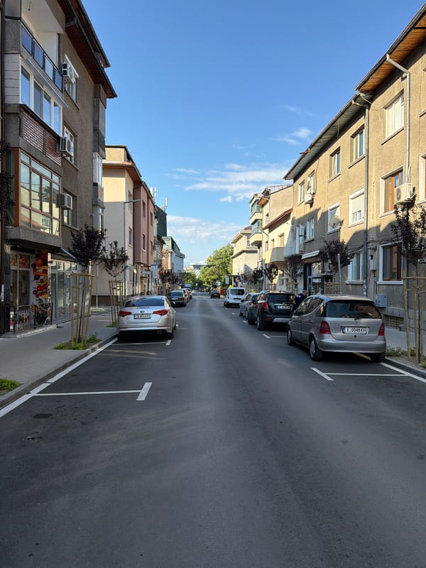 Morning street life and coffee captured in Blagoevgrad