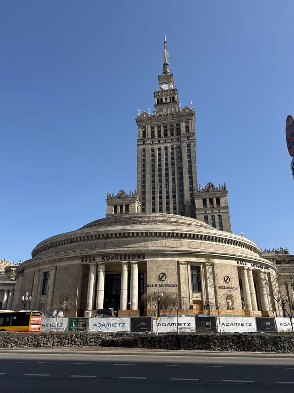 Morning walk through central Warsaw captures iconic landmarks