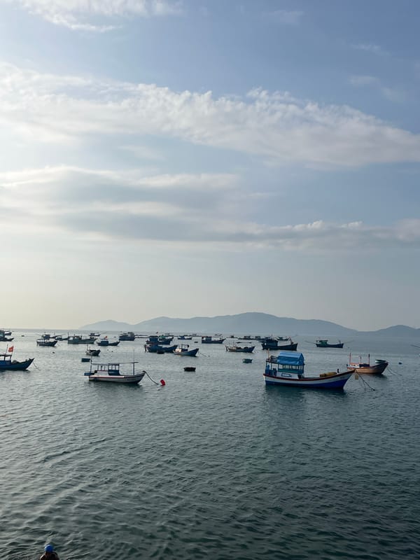 Evening fishing activities documented in Bac Nha Trang Ward