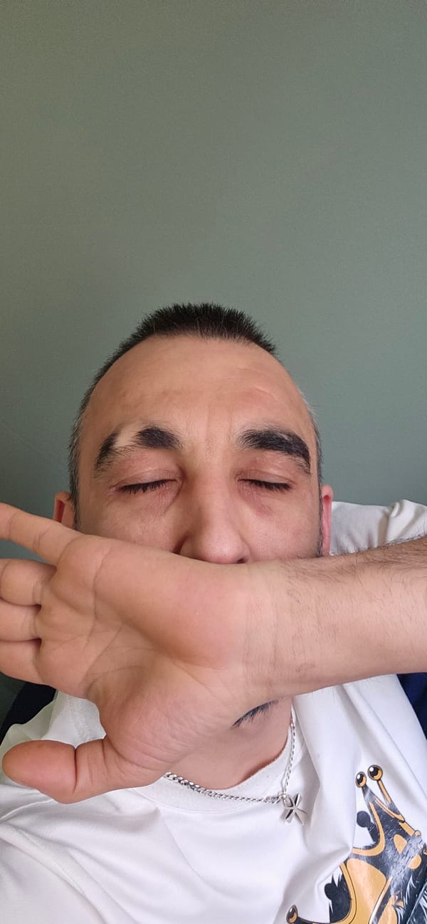 Norwich resident captures afternoon moments around city park