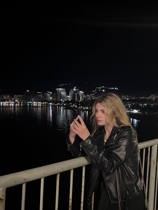 Spring evening scenes captured across Budva beaches and parks