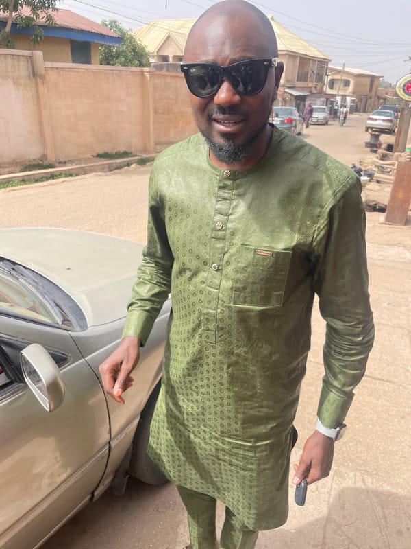 Man photographed with car in Jos amid social posts