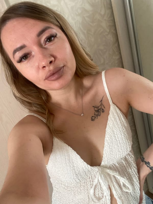 Woman with tattoos observed resting in Izhevsk, Russia