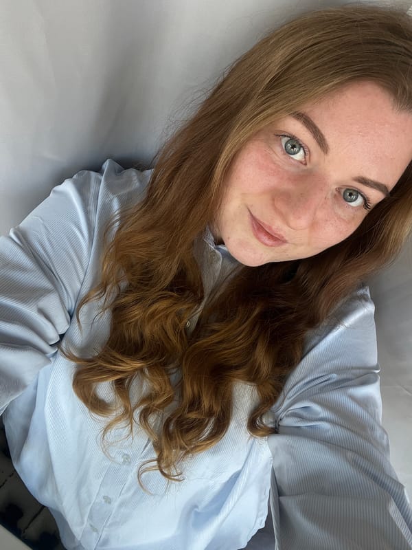 Morning selfies captured by two people in Раздолье, Russia