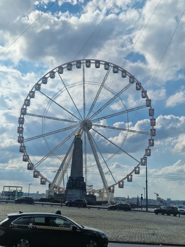 Brussels' Palace of Justice area, Ferris wheel and all