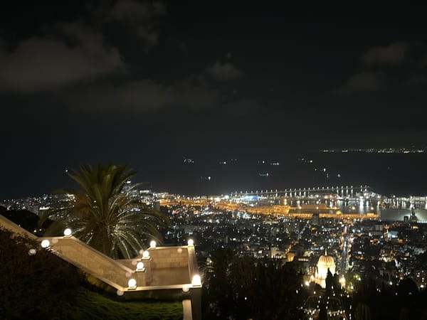 Haifa by night, from the Bahá'í Gardens to the port