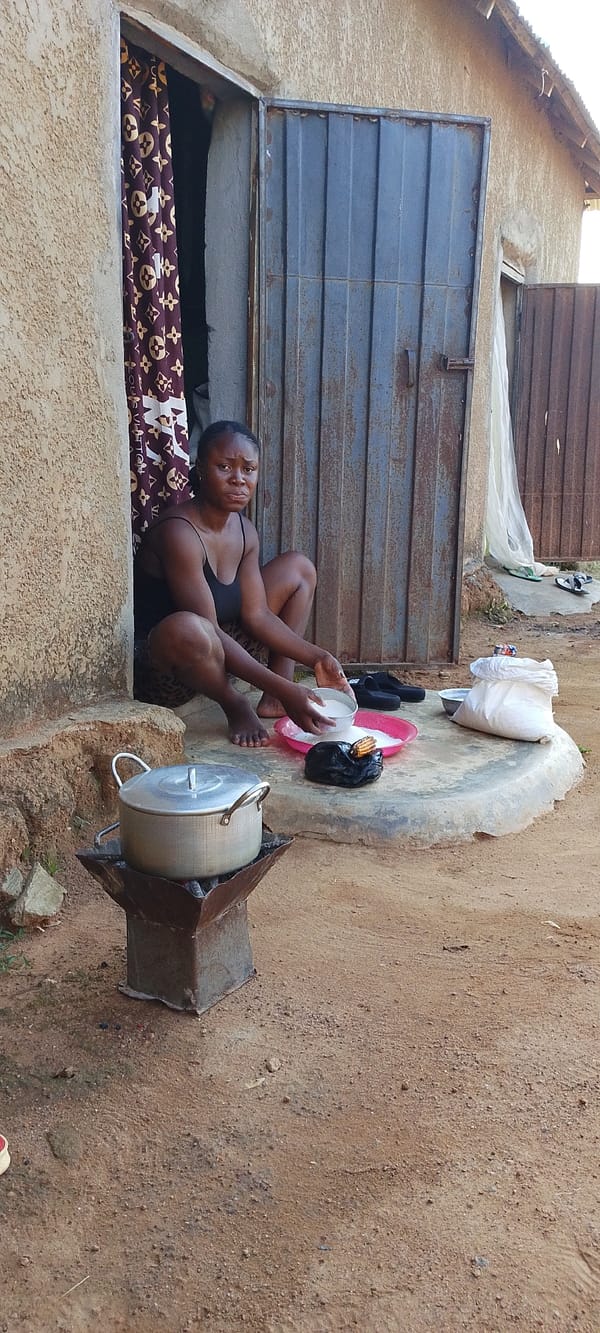 Daily life documented in Gumel: cooking, foraging, growth