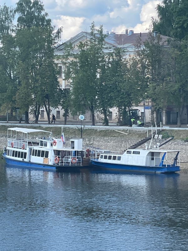Morning stroll through Vologda captures riverfront life and architecture